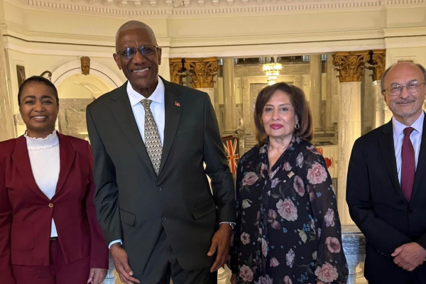 Sir Rodney and Lady Williams join RCS Global Meeting