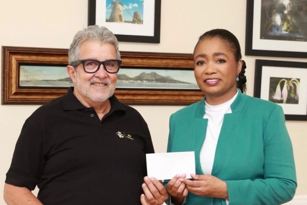 Halo donates to GN Trust for student-athletes scholarships in UK